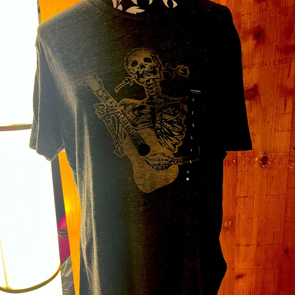 Lucky brand tshirt with tags
